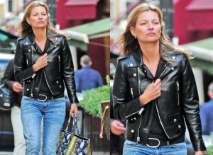 kate-moss-street-style-saint-laurent-cropped-zip-up-leather-jacket-balenciaga-tote-alaia-fold-over-ankle-boots-denim-jeans-4 (2)